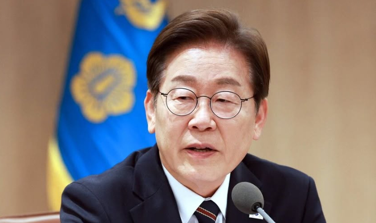 아쟈묭.jpg